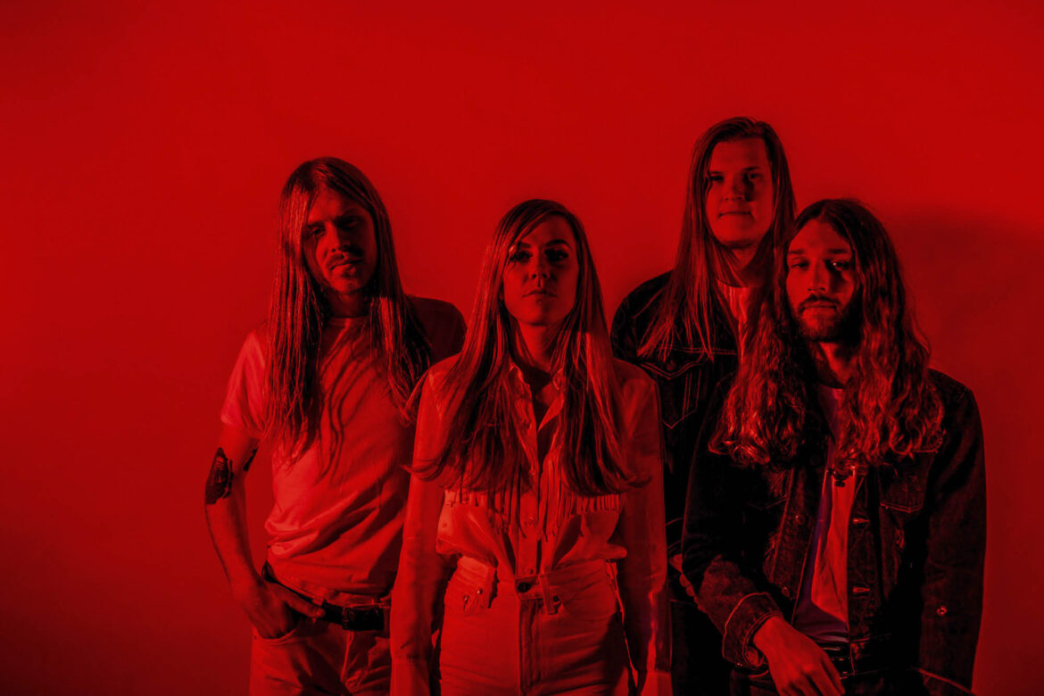 Blues Pills La Revista Toda la Gente del Rock Tu Magazine de Classic Rock Hard Rock Heavy Metal Prog Rock Blues Rock