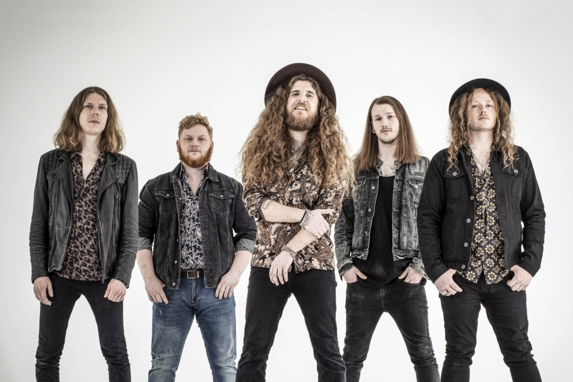 Bad Touch: New Wave Of Classic Rock Bad Touch La Revista Toda la Gente del Rock Tu Magazine de Classic Rock Hard Rock Heavy Metal Prog Rock Blues Rock