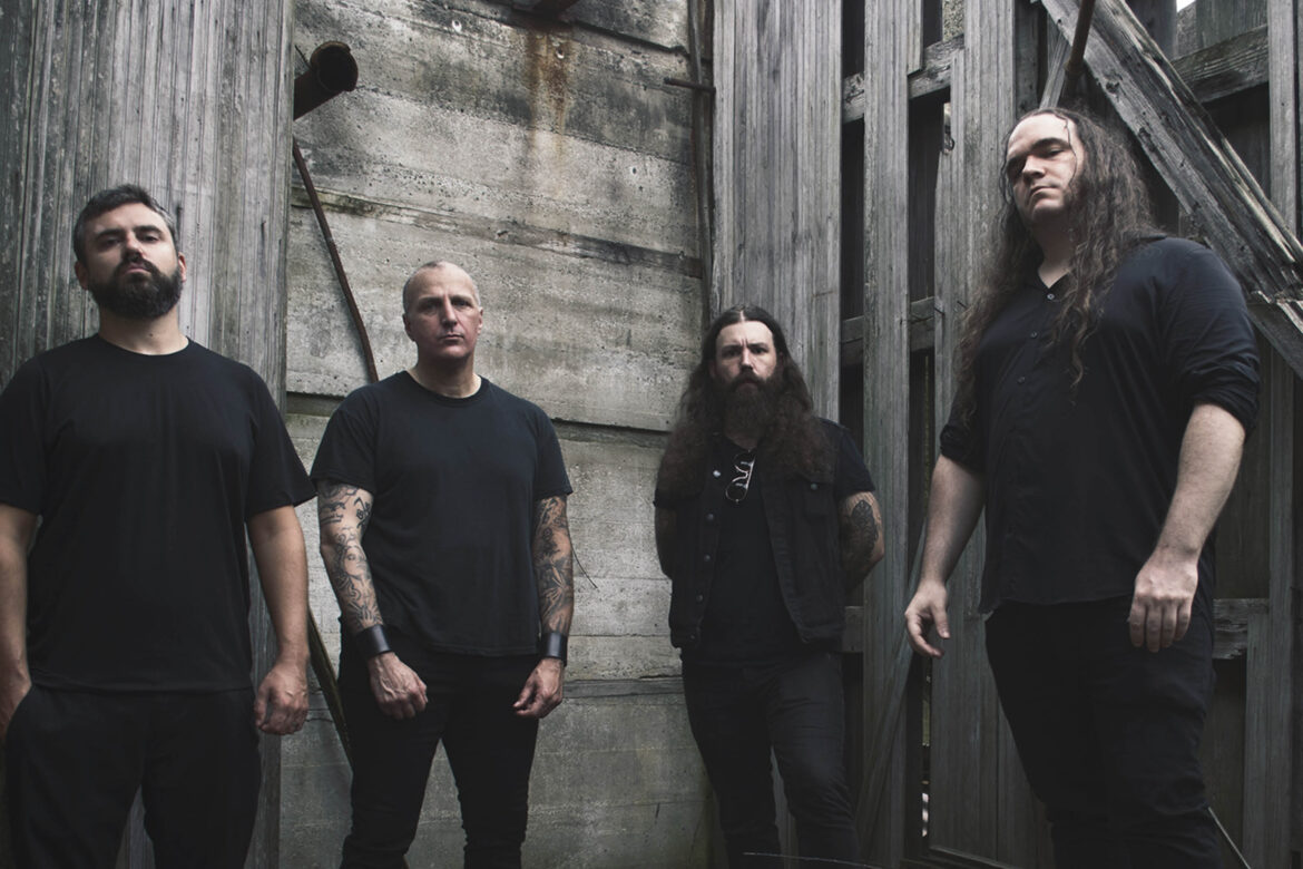 TOMBS The Hunger La revista con la música que es importante en tu vida Classic Rock Hard Rock Heavy Metal Prog Rock Blues