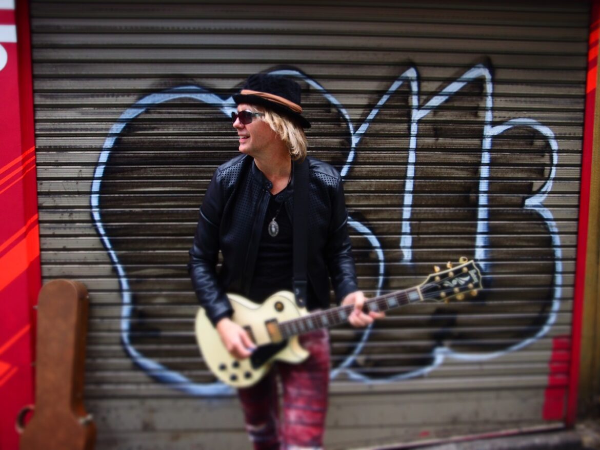 Jeff Kollman Presenta ‘Superstring Theory’ JEFF KOLLMAN - Superstring Theory