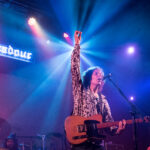 Ken Sharp publica 'Miniatures'