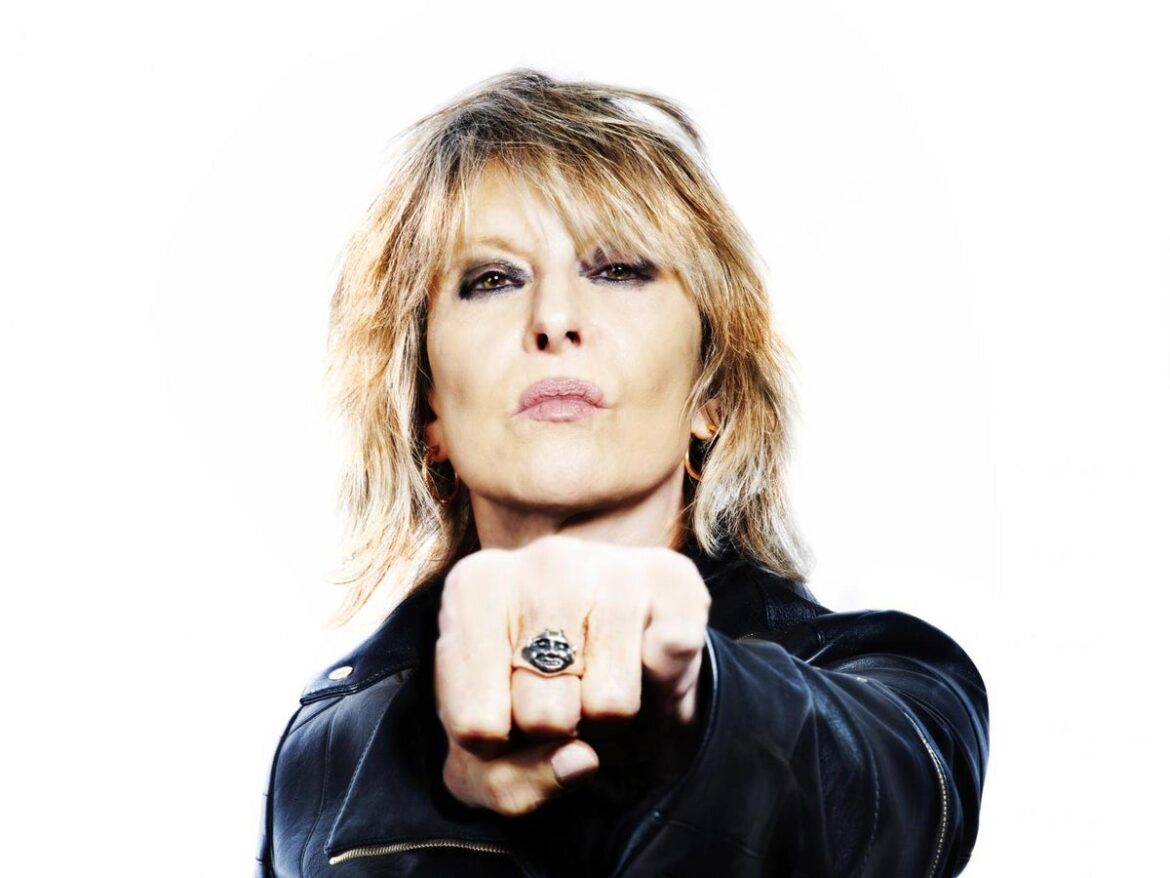 Chrissie Hynde Anuncia Disco Versiones de Dylan