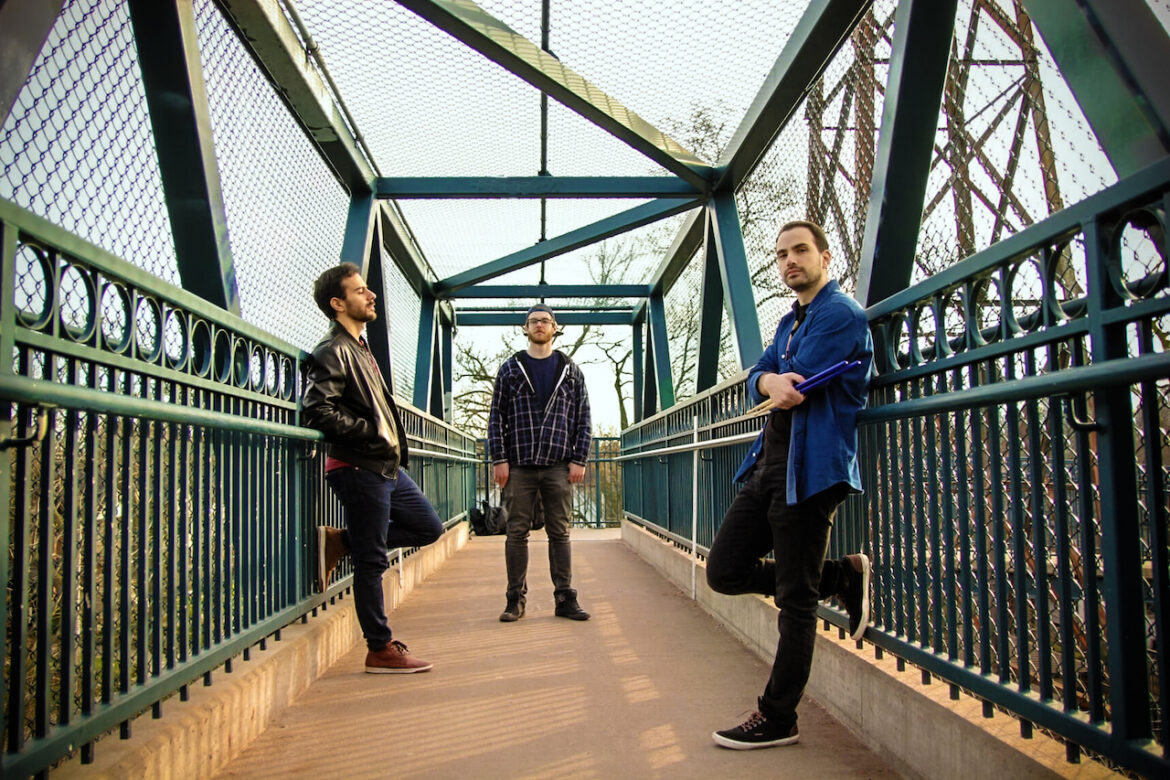 Derev: Sonidos Progresivos desde Canadá Derev Sonidos Progresivos desde Canadá | This Is ROCK Revista
