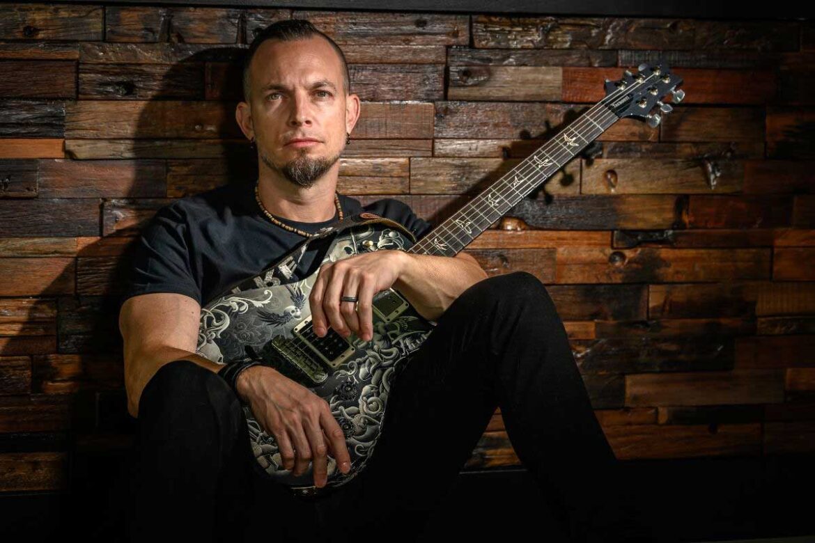 La revista con la música que es importante en tu vida Classic Rock Hard Rock Heavy Metal Prog Rock Blues Mark Tremonti