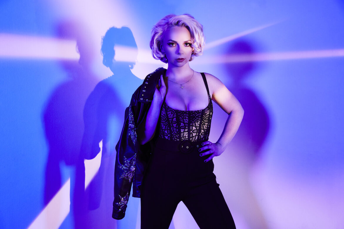 La revista con la música que es importante en tu vida Classic Rock Hard Rock Heavy Metal Prog Rock Blues Samantha Fish