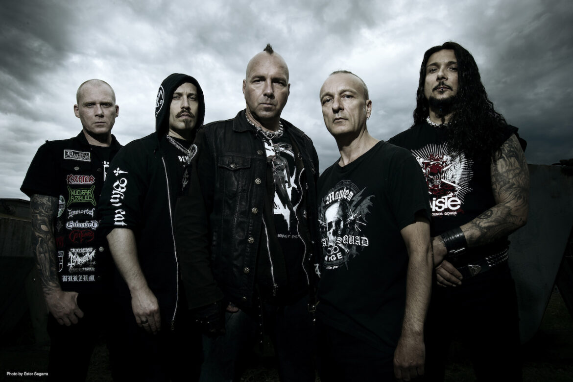 Mayhem La revista con la música que es importante en tu vida Classic Rock Hard Rock Heavy Metal Prog Rock Blues