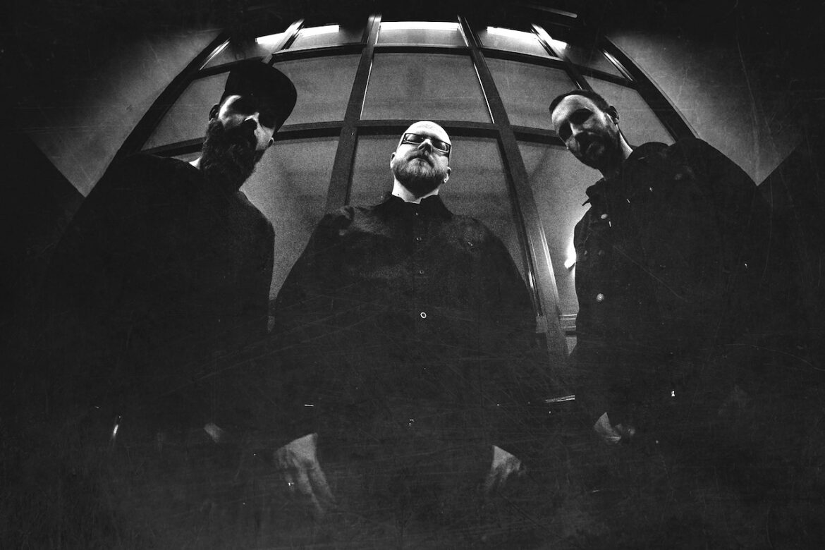 Grieving Doom desde Polonia La revista con la música que es importante en tu vida Classic Rock Hard Rock Heavy Metal Prog Rock Blues Grieving Doom