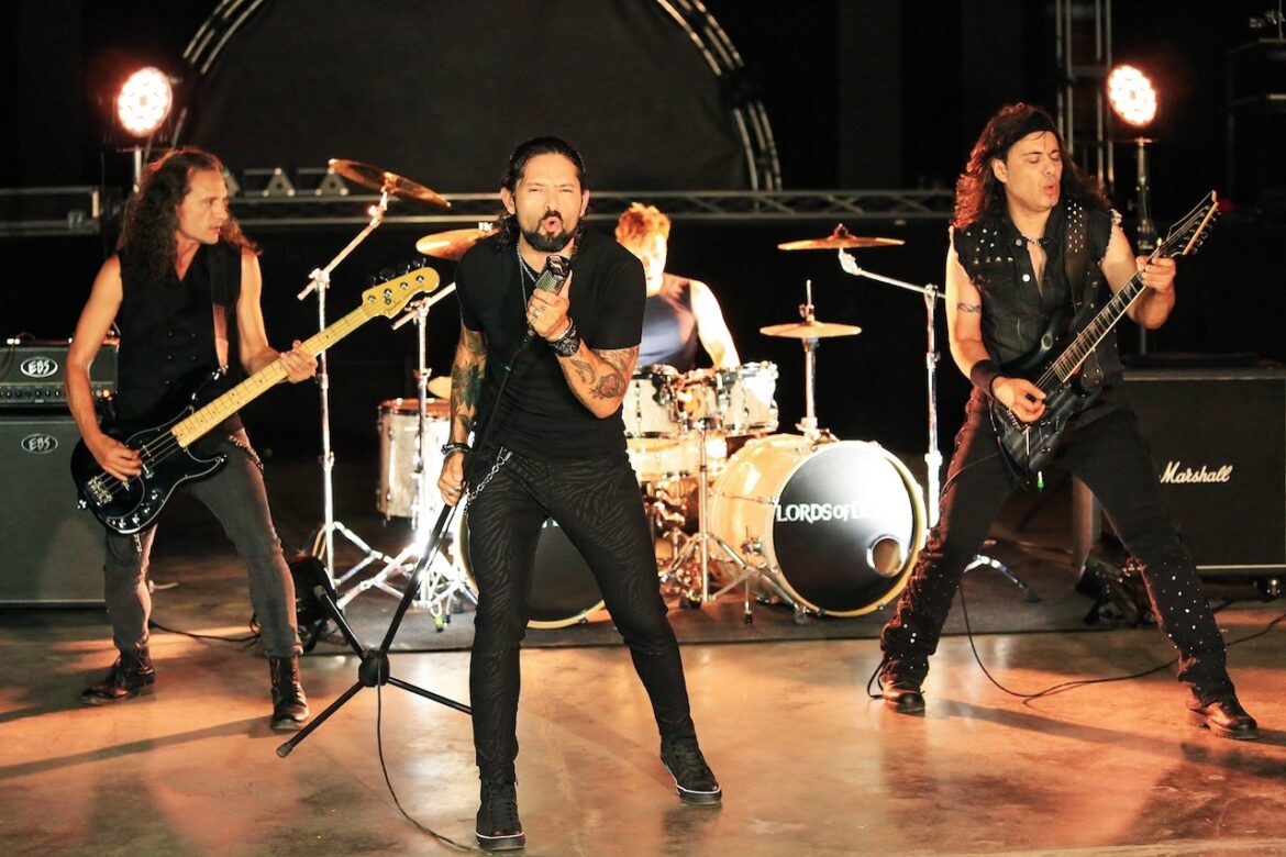 Lords Of Black Presentan ‘Before That Time Can Come’ La revista con la música que es importante en tu vida Classic Rock Hard Rock Heavy Metal Prog Rock Blues Lords Of Black