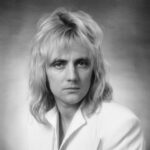 Roger Taylor con KT TunstallLa revista con la música que es importante en tu vida Classic Rock Hard Rock Heavy Metal Prog Rock Blues