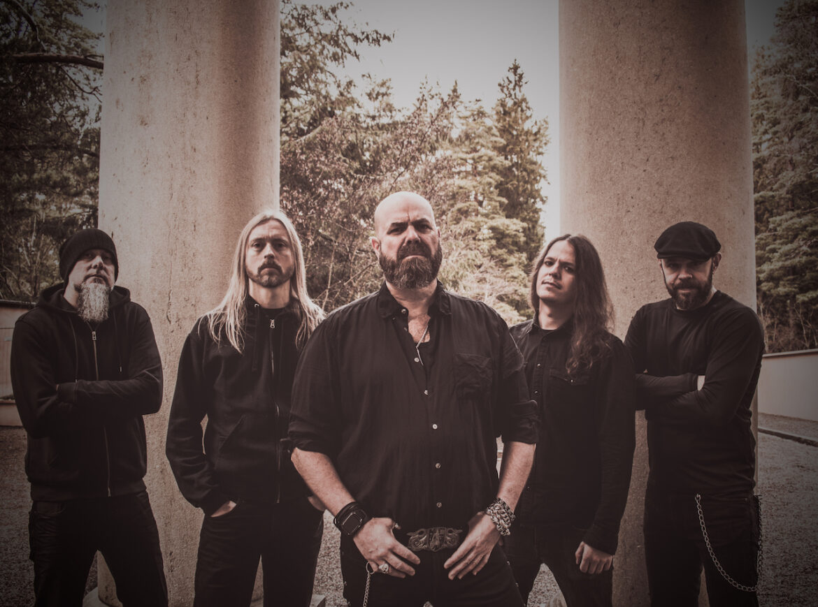 Sorcerer ‘Gates Of Babylon’ de Rainbow Sorcerer this is metal