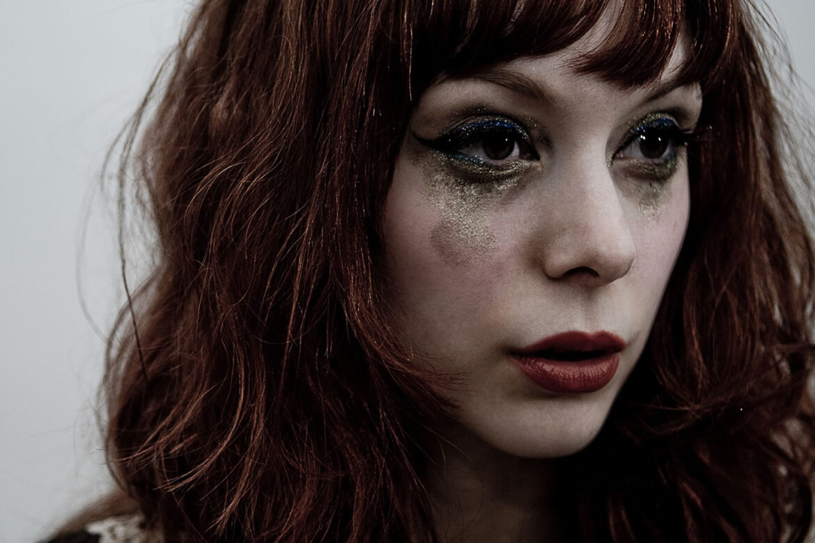 2_The Anchoress This Is Rock Prog