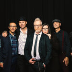Flogging Molly - This Is Rock Revista