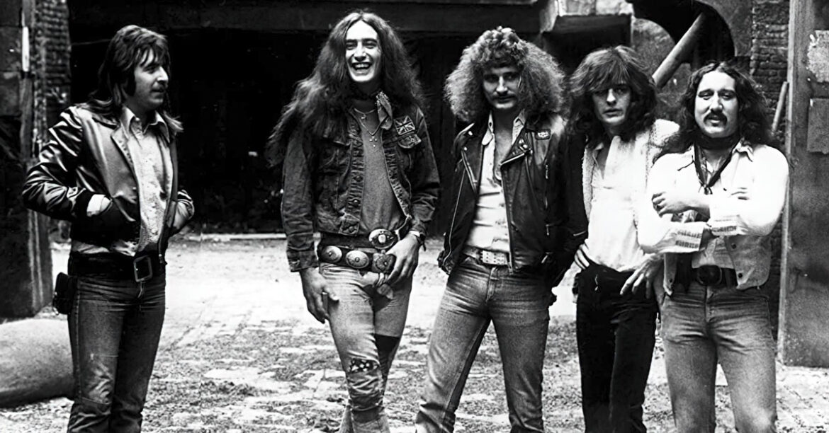 Uriah Heep | This Is Rock Revista Magazine Rock, Hard Rock, Heavy Metal, Prog, Blues, Folk