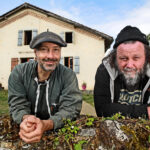 The inspector cluzo dans leur ferme " lou casse "
