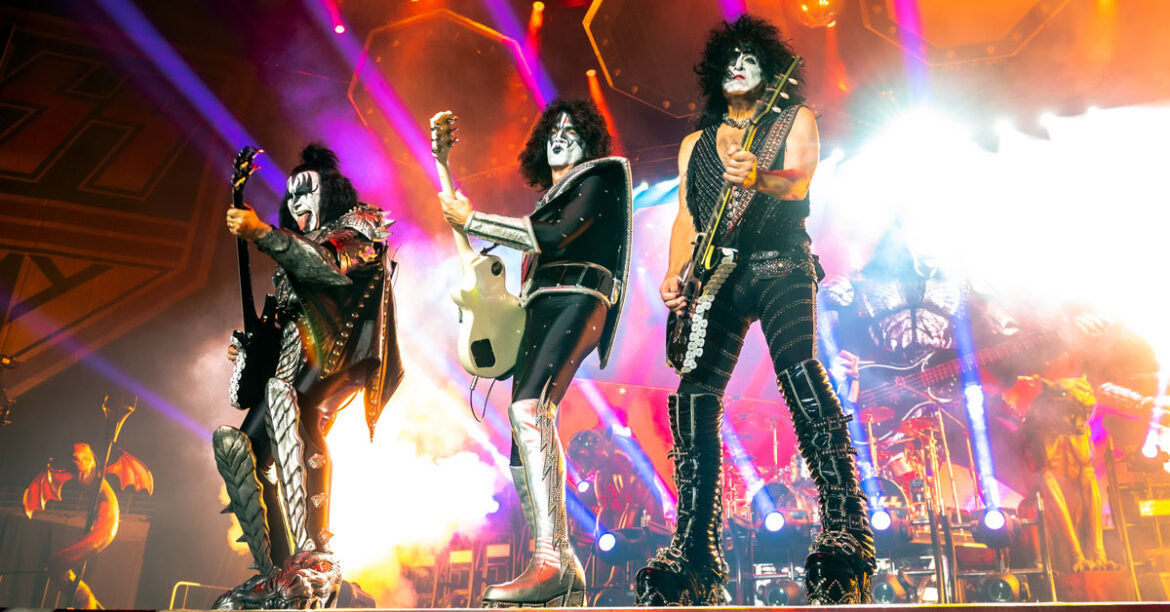 Kiss rock imperium sergio blanco