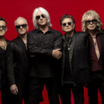 Def Leppard This Is Rock Revista