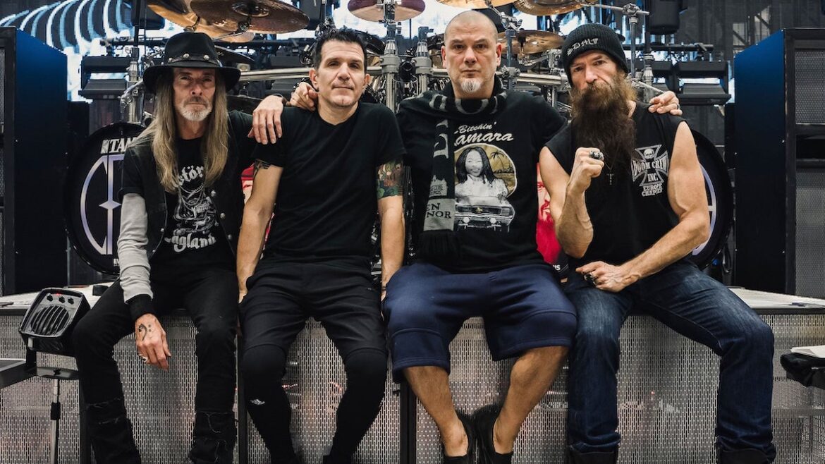 Pantera This Is Rock Revista Magazine