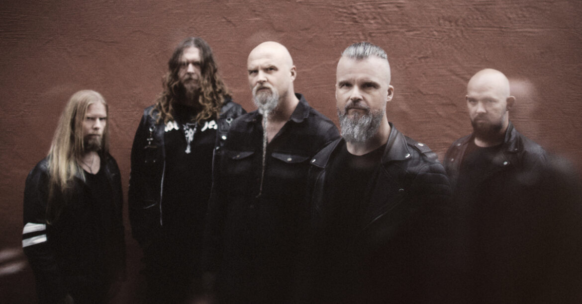 Borknagar publican ‘Fall’ en Febrero Borknagar fall