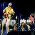 Talking Heads Nuevo Directo de 1977 - This Is Rock Revista