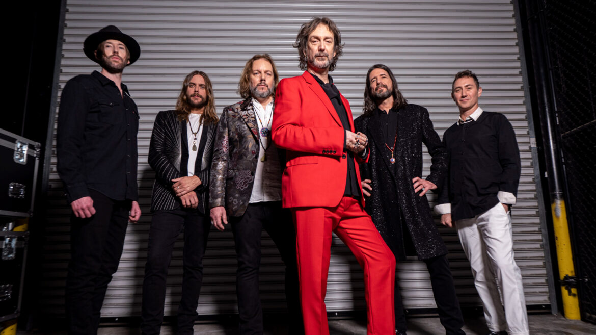 The Black Crowes publica y presenta Happiness Bastards en This Is Rock