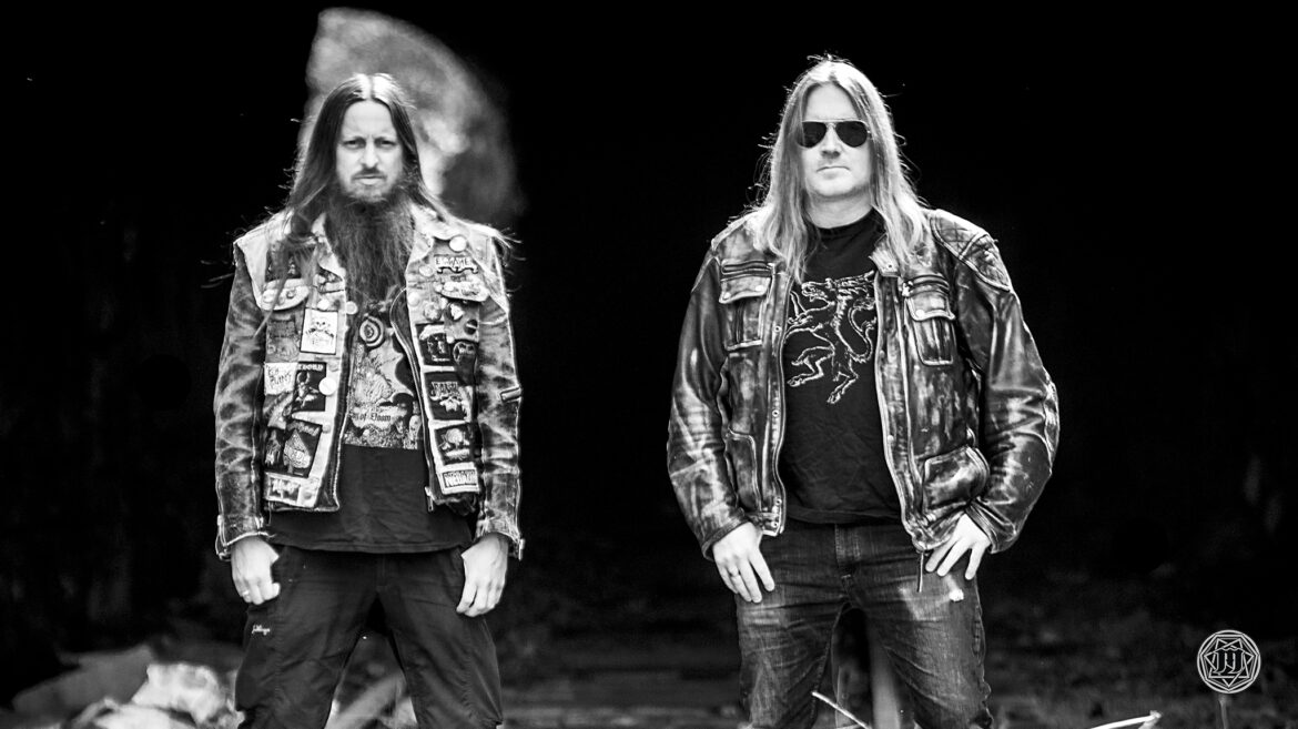 La Leyenda del Black Metal Darkthrone presenta ‘It Beckons Us All’ Darkthrone This Is Metal Revista