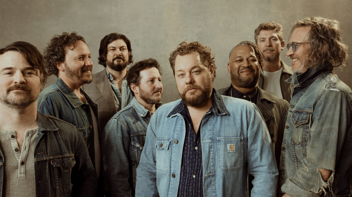 Nathaniel Rateliff & The Night Sweats presenta ‘South Of Here’ Nathaniel Rateliff & The Night Sweats presenta Nuevo Disco - This Is Rock Revista