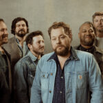 Nathaniel Rateliff & The Night Sweats presenta Nuevo Disco - This Is Rock Revista