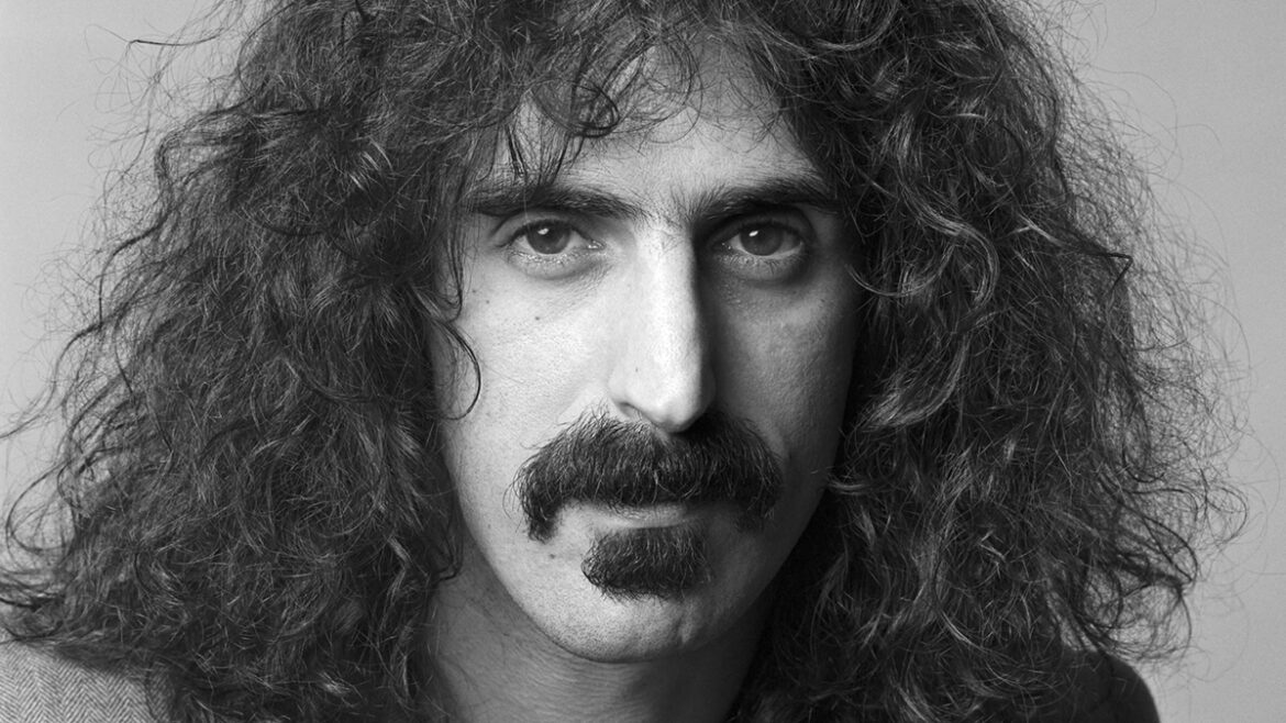 Se publica el show televisivo de Frank Zappa de 1974 ‘Cheaper Than Cheep’ Se publica el show televisivo de Frank Zappa de 1974 'Cheaper Than Cheep'