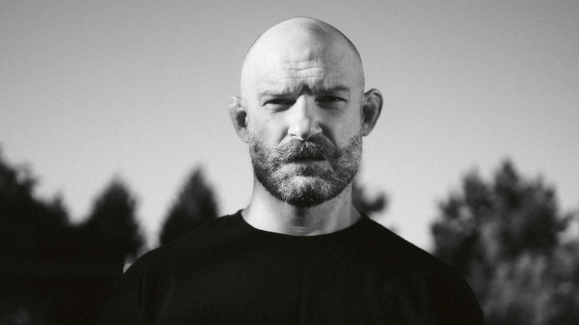 1 the devils trade this is metal revista magazine