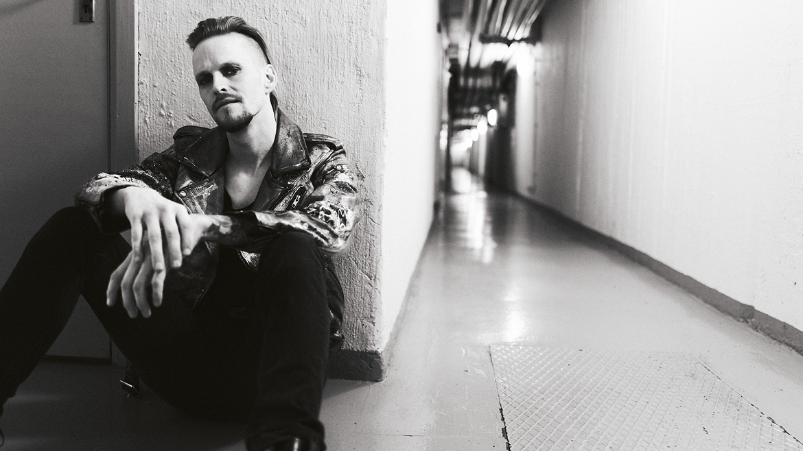 Erik Grönwall presenta su álbum en solitario ‘Bad Bones’ 1 Erik Grönwall Bad Bones This Is Rock Revista Magazine